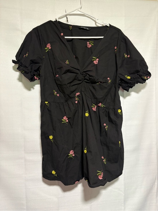 BloomChic Tops - Women’s Black Floral Tie-Front Top - Pink & Yellow Rose Slenderizing!Embroidery!